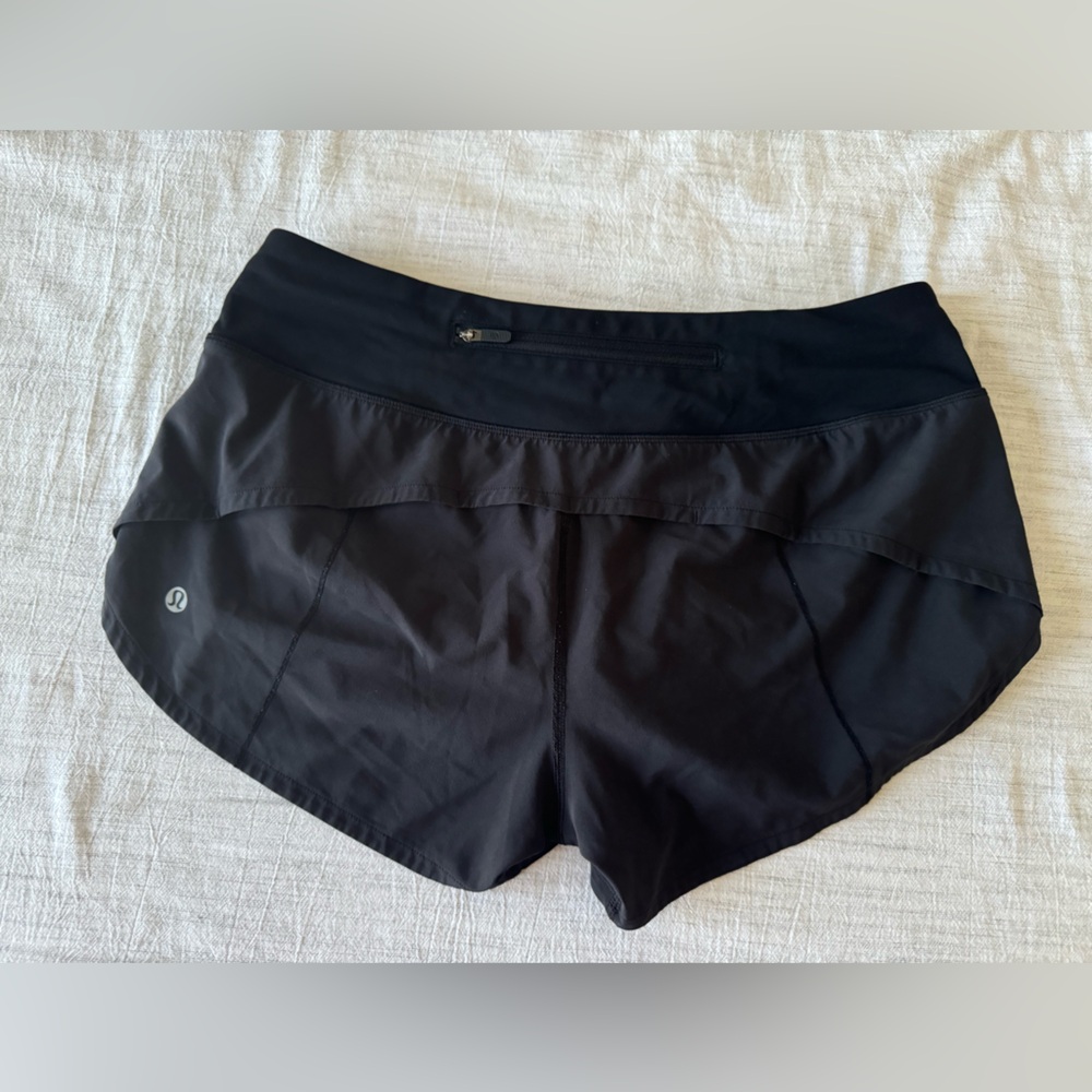 Black lined shorts size 6